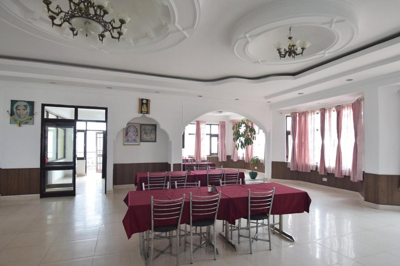 Oyo 6983 Sn Resort Дармсала Экстерьер фото